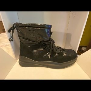 Pajar Canada black winter boot, NWOT size 40/ 9-9.5